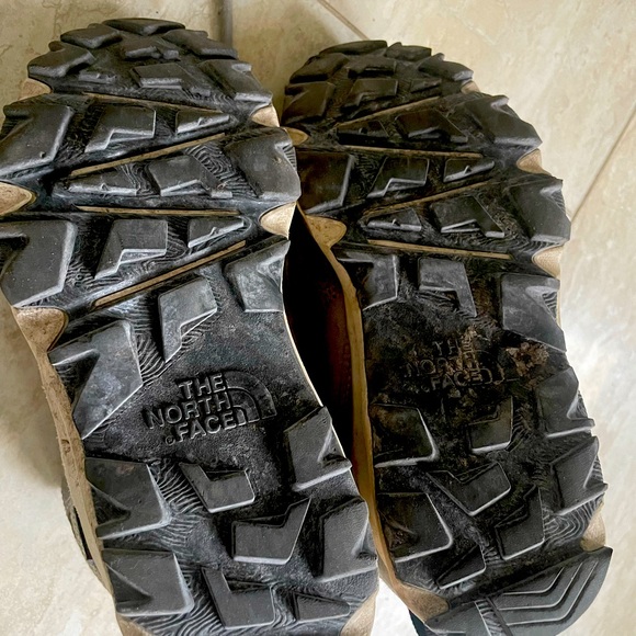 North face boy winter boot size us 2.5, 21.5 cm - Picture 2 of 4